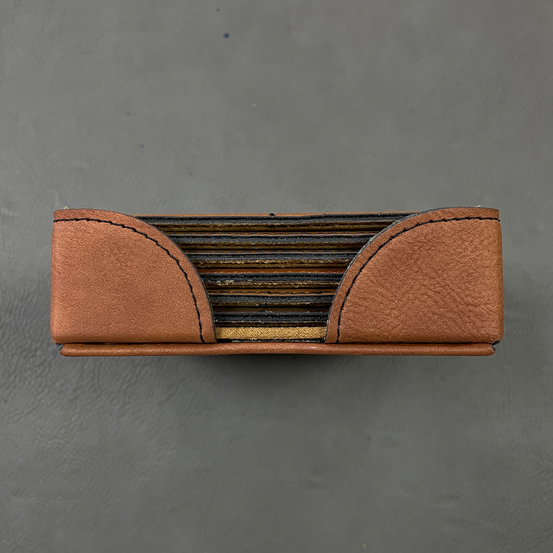 4' x 4' স্কয়ার লেথারেট কোস্টার